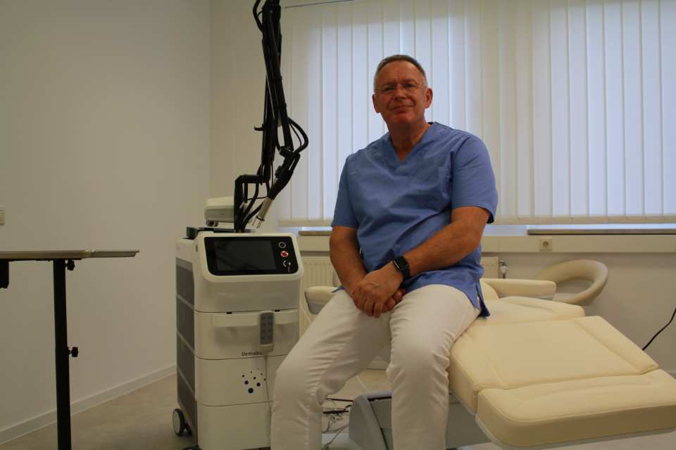 Arzt in einer Klinik